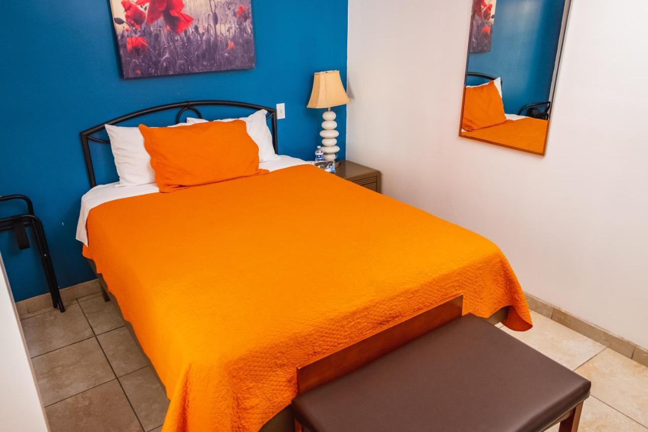 Hotel Revolucion Tijuana